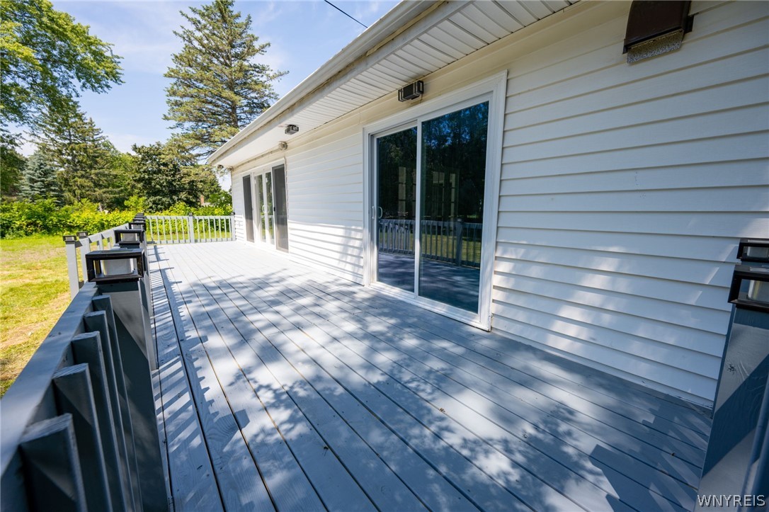7124 Ridgewood Drive Lockport, NY 14094 - Photo 12 of 50