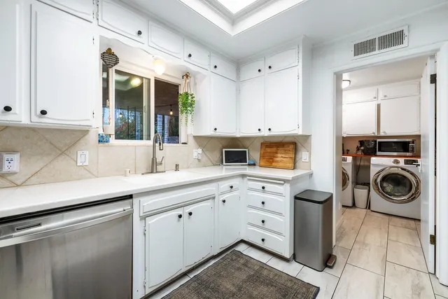 $510,000 | 754 East Spruce Avenue, Fresno, CA 93720