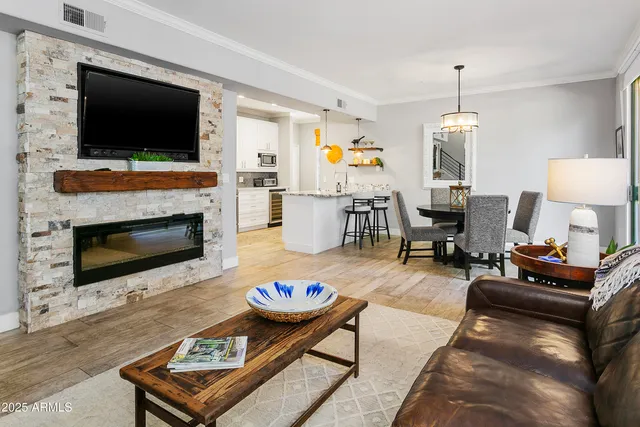 $4,250 | 19777 North 76th Street, Unit 1123, Scottsdale, AZ 85255