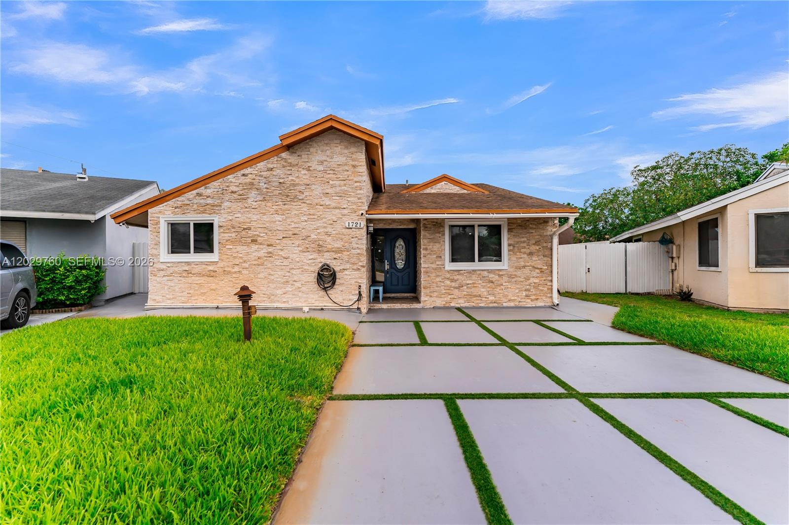 1721 Southwest 87th Terrace Miramar, FL 33025 - Photo 1 of 30