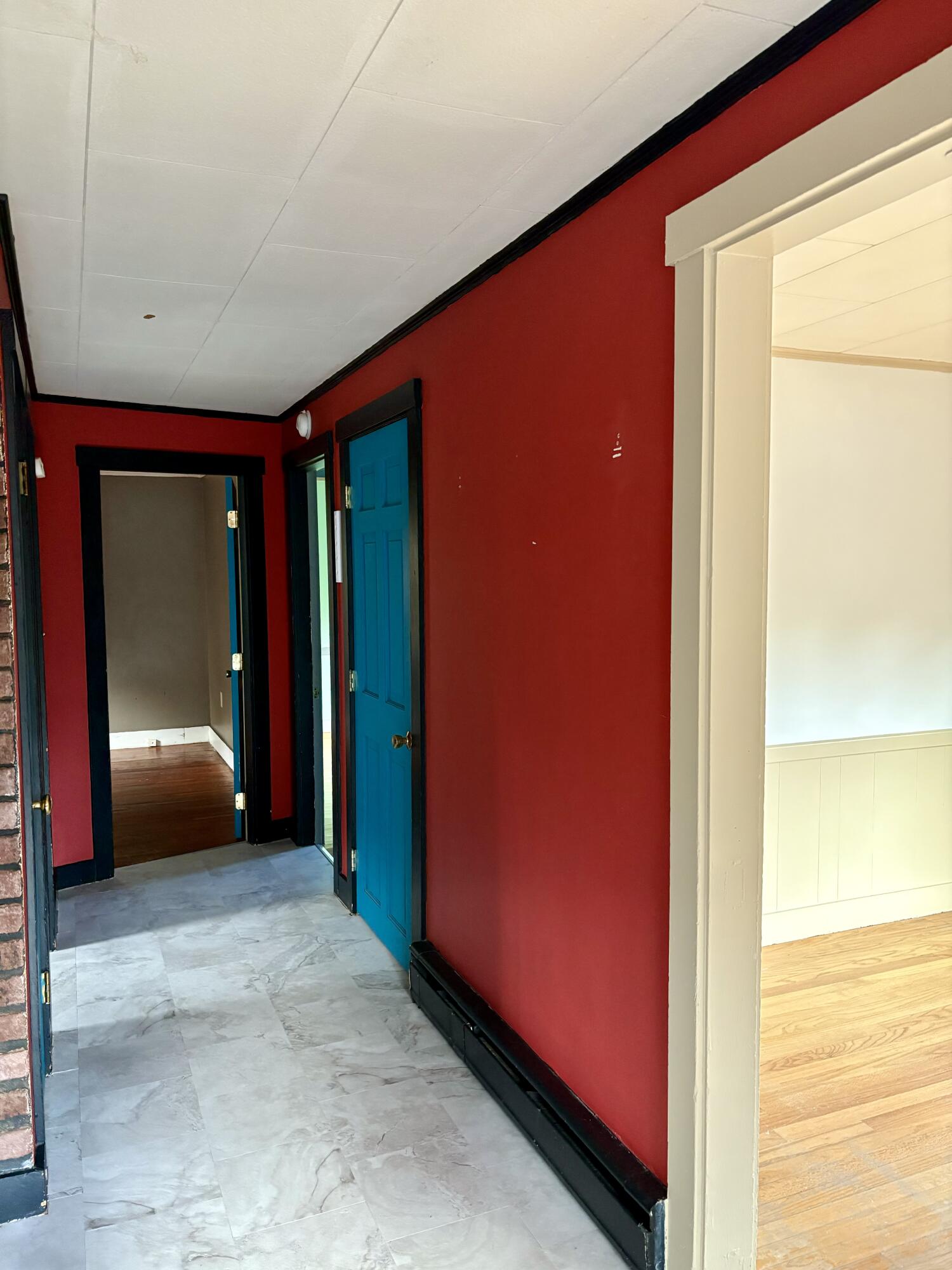 1069 Main Street Waterboro, ME 04087 - Photo 14 of 35 Hallway