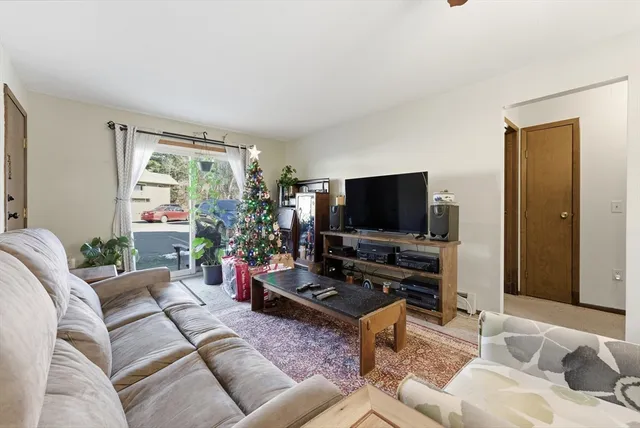 $159,450 | 82 South Maple Street, Unit 33, Westfield, MA 01085