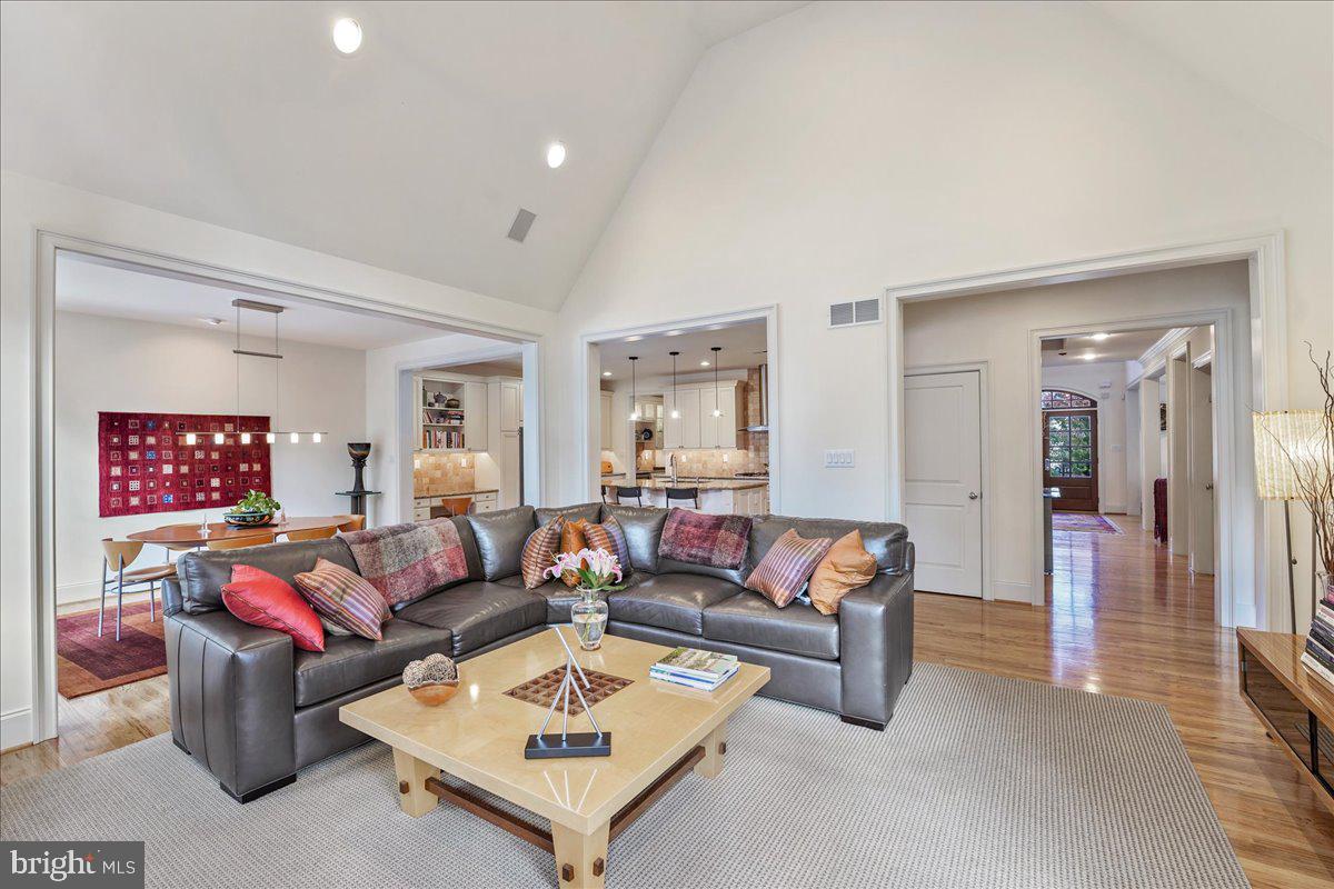 224 Valley Ridge Road Haverford, PA 19041 - Photo 26 of 56