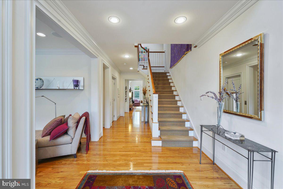 224 Valley Ridge Road Haverford, PA 19041 - Photo 6 of 56