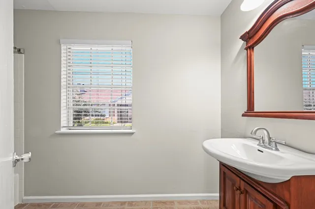 $1,550 | 14020 Schroeder Road, Unit 154, Houston, TX 77070