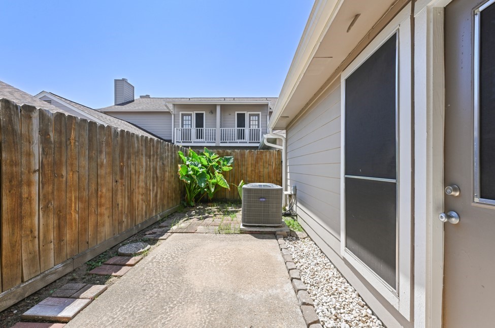 14020 Schroeder Road, Unit 154 Houston, TX 77070 - Photo 9 of 15