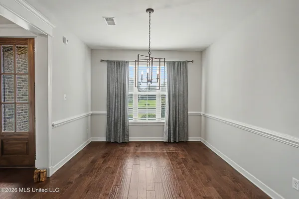 $450,000 | 3689 Beech Tree Cove, Southaven, MS 38672