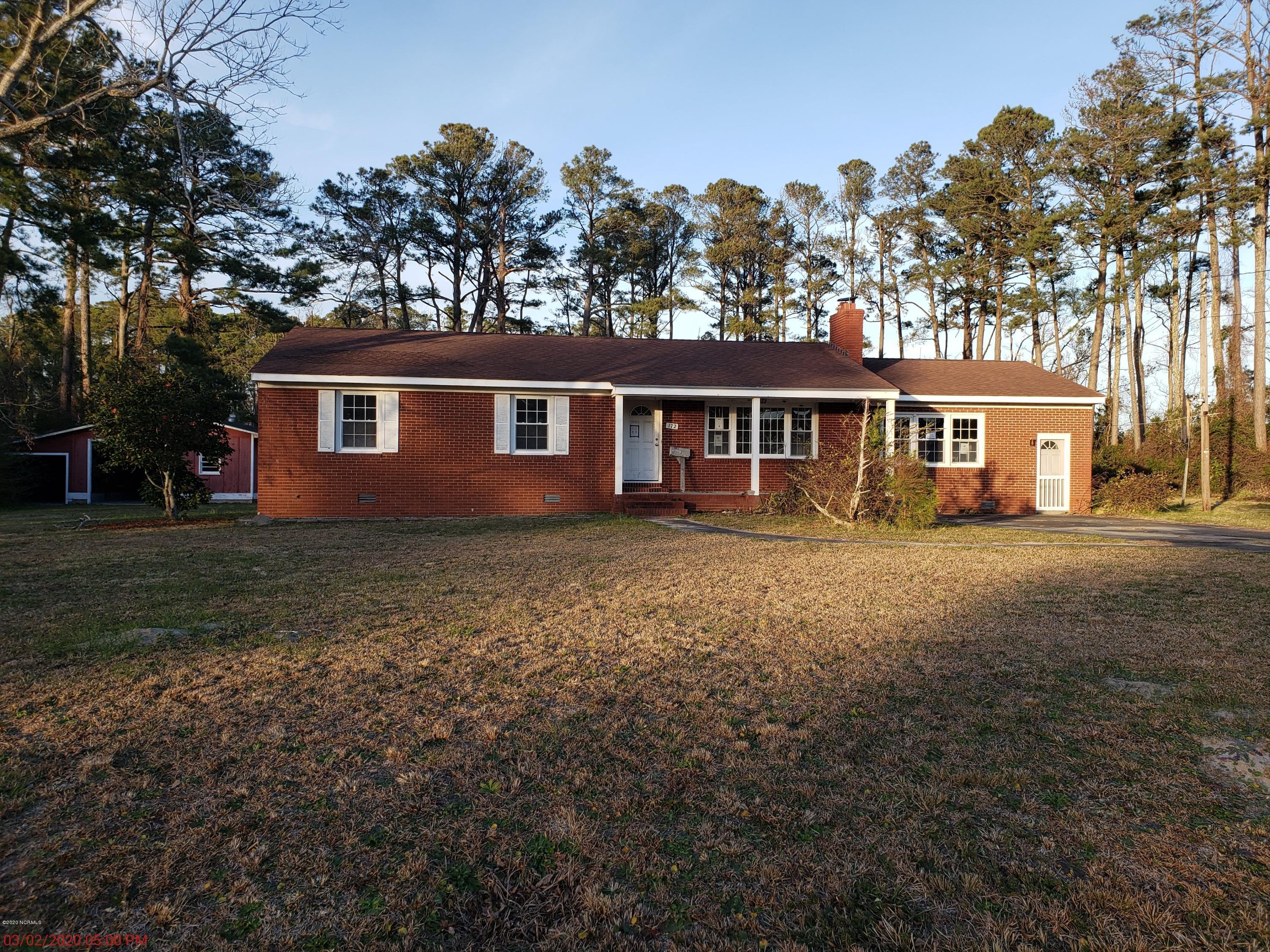 172 Otway Farm Road Beaufort, NC 28516 - Photo 1 of 30 20200203_170046