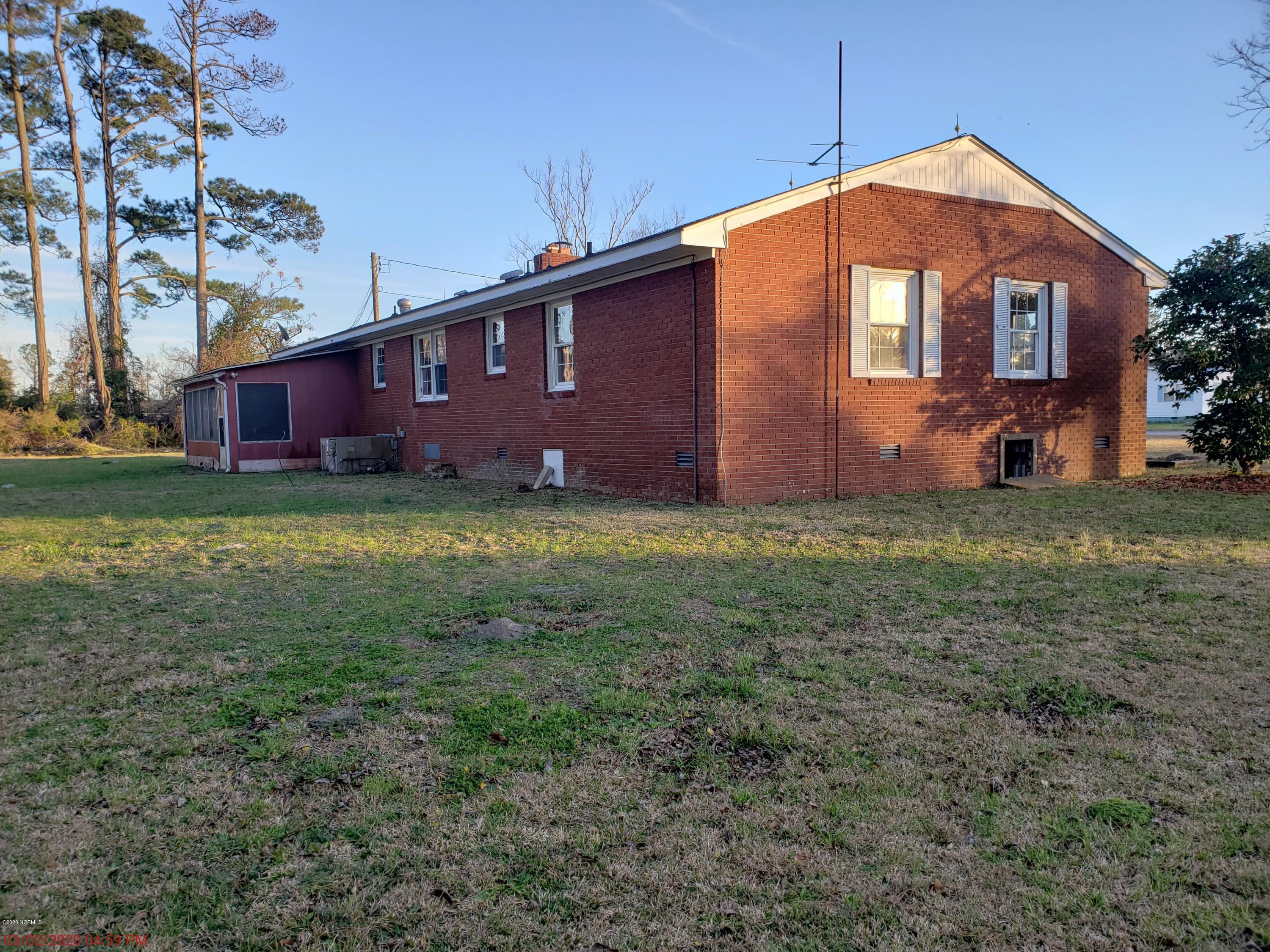 172 Otway Farm Road Beaufort, NC 28516 - Photo 3 of 30 20200203_165908