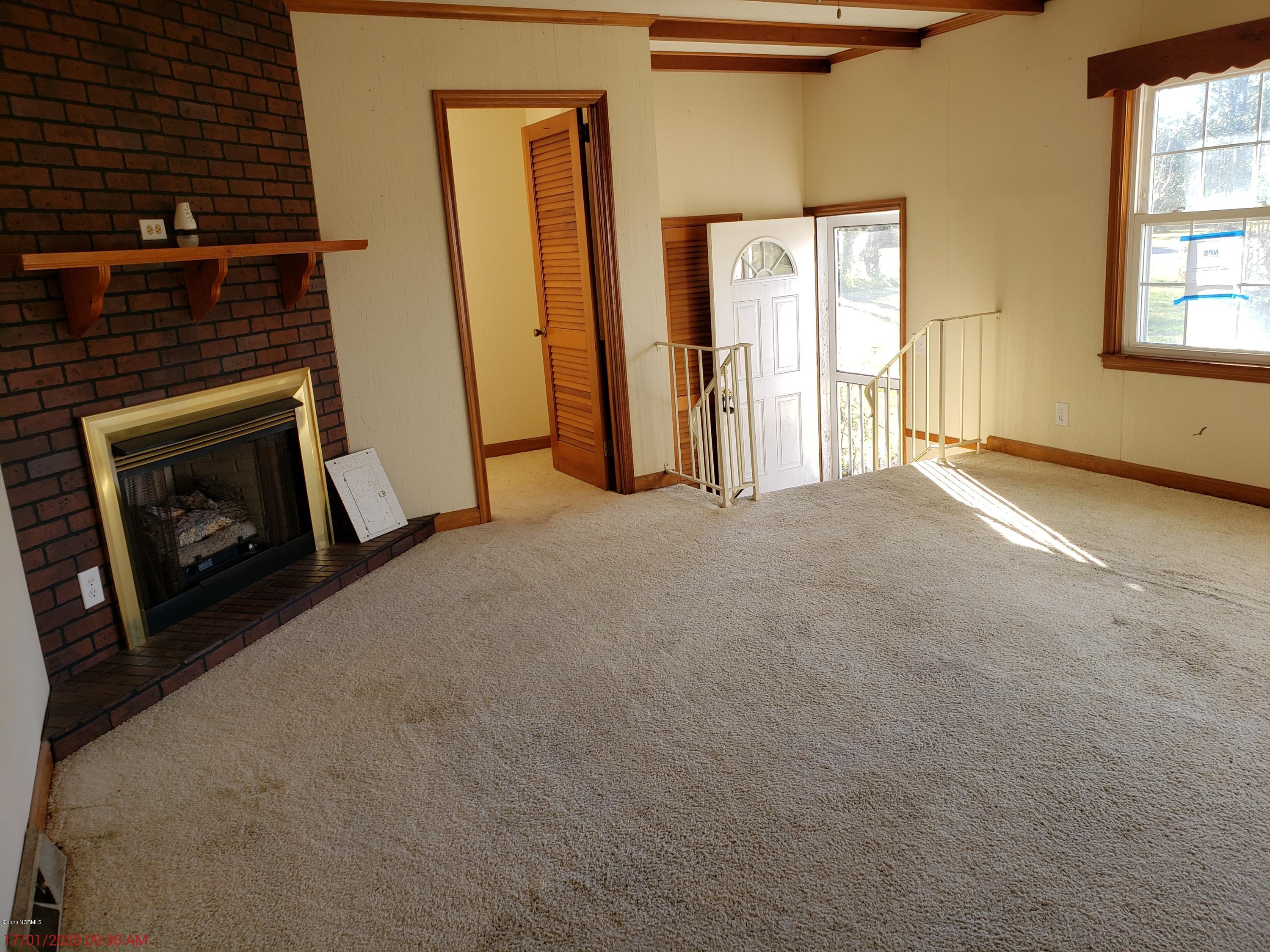 172 Otway Farm Road Beaufort, NC 28516 - Photo 9 of 30 20200117_093619