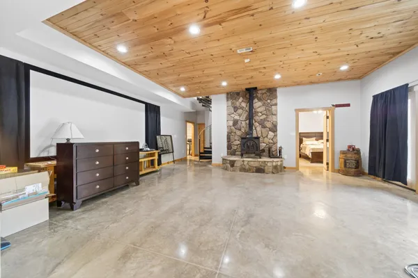$3,200,000 | 480 Mobley Road, Clarksville, TN 37043