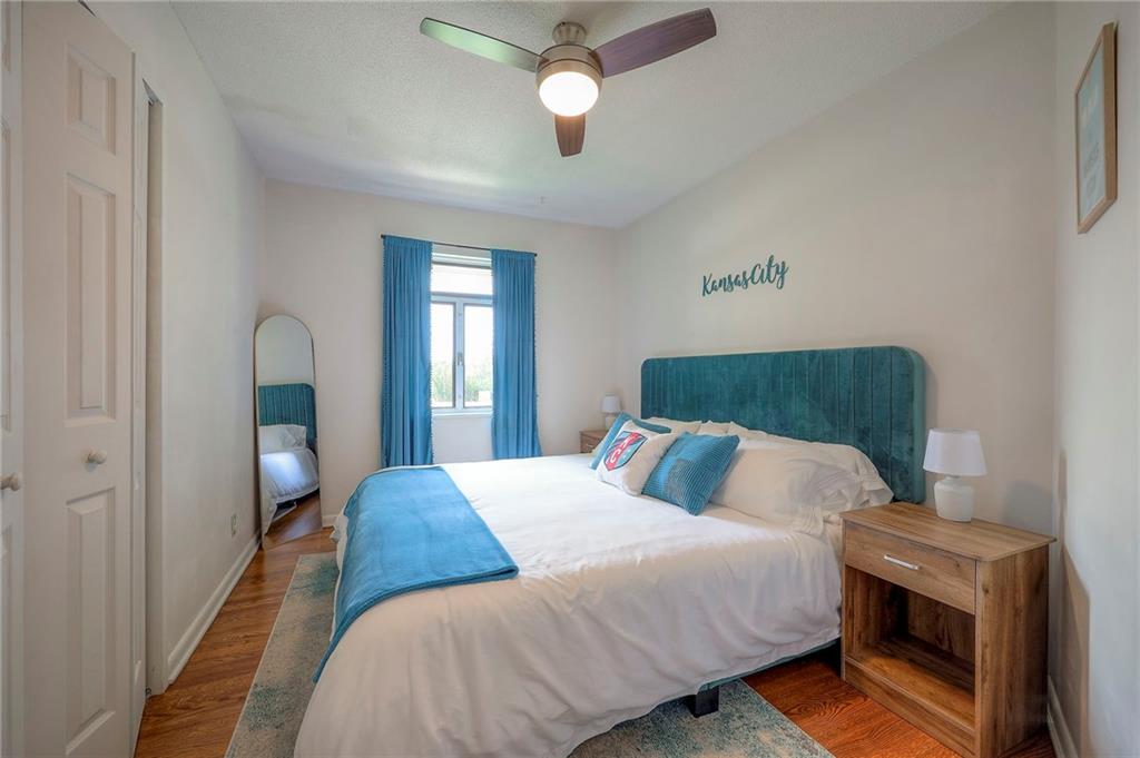 7146 Parallel Parkway Kansas City, KS 66109 - Photo 13 of 21