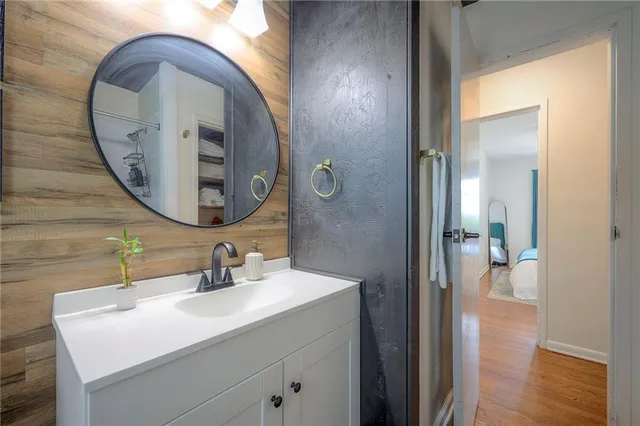 $235,000 | 7146 Parallel Parkway, Kansas City, KS 66109