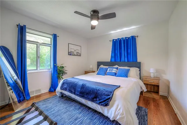 $235,000 | 7146 Parallel Parkway, Kansas City, KS 66109