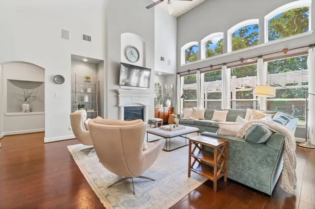 $4,800 | 27 North Arrow Canyon Circle, Spring, TX 77389