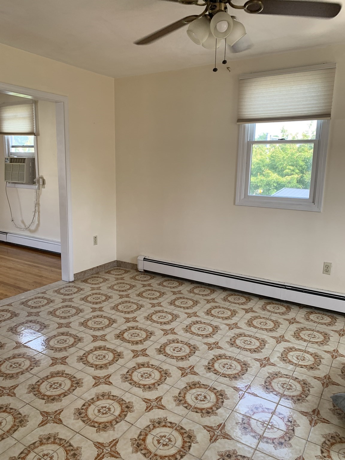 589 Riverside Avenue, Unit 1 Medford, MA 02155 - Photo 4 of 15 Gallery Image 4