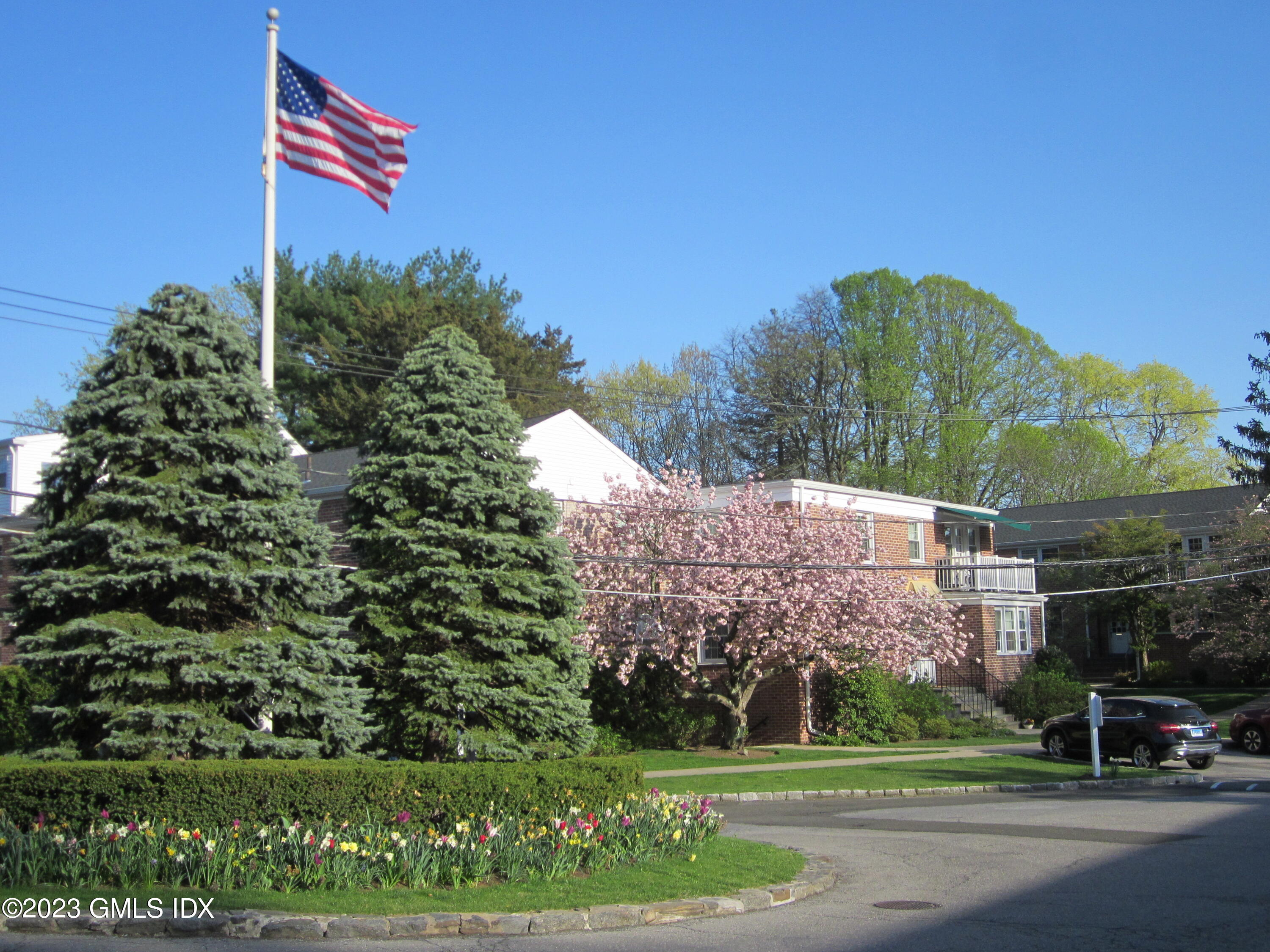 68 Putnam Park, Unit 68 Greenwich, CT 06830 - Photo 27 of 31 a city view