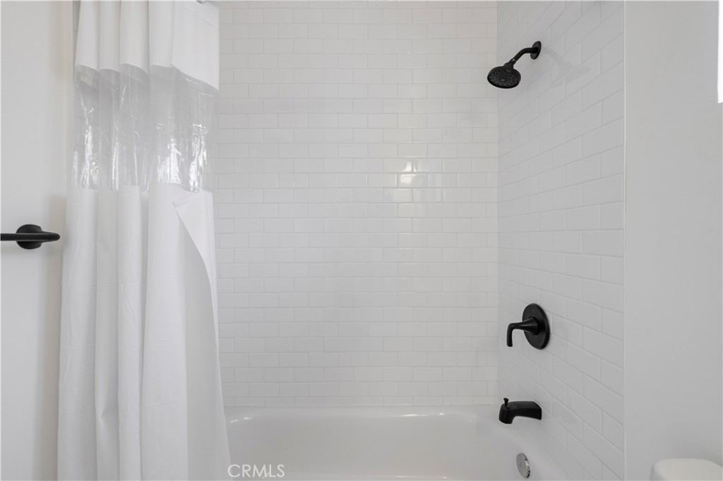 7049 Sunnycrest Trail Tujunga, CA 91042 - Photo 20 of 39 a bathroom with a shower