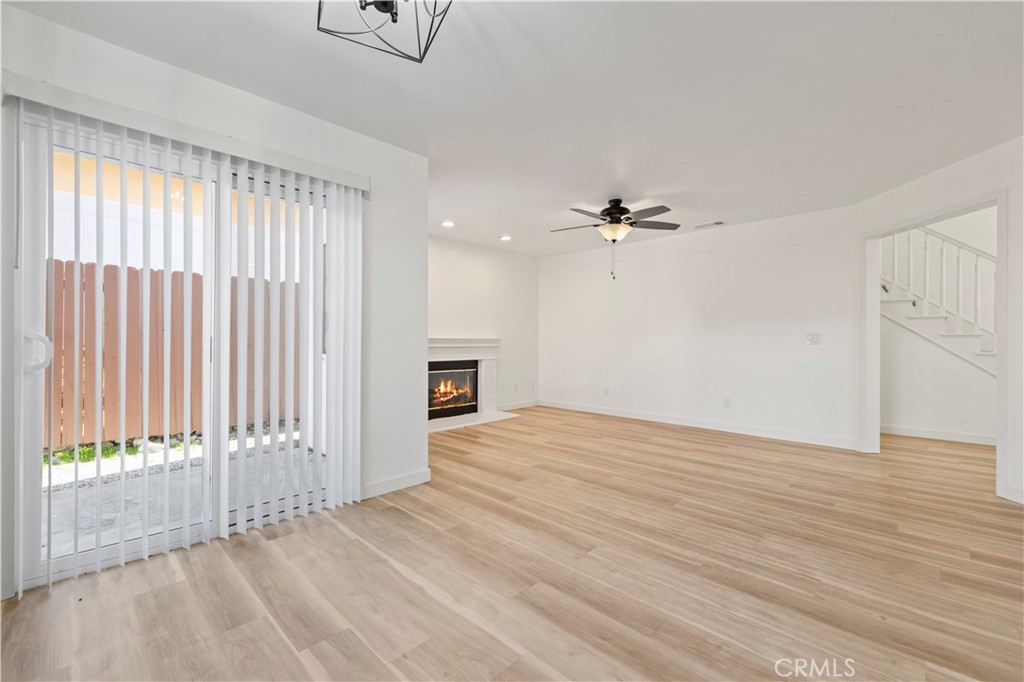 7049 Sunnycrest Trail Tujunga, CA 91042 - Photo 8 of 39 a view of an empty room with a window