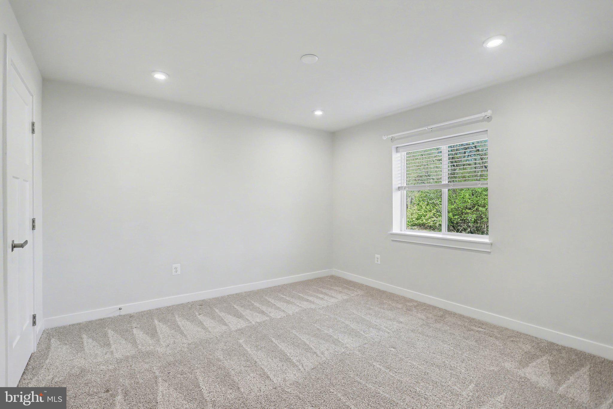 220 Kortney Drive Hanover, PA 17331 - Photo 34 of 41 an empty room with a window