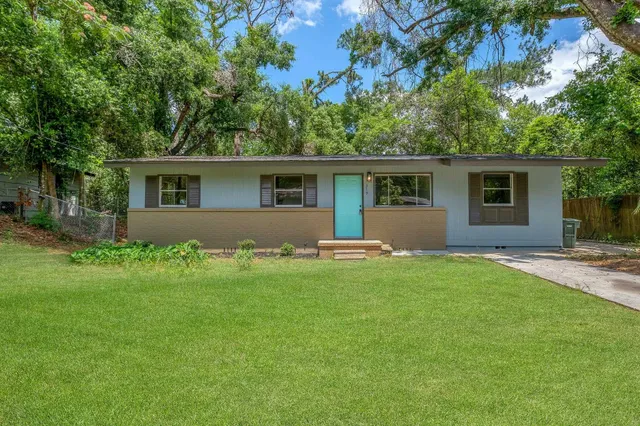 $229,900 | 319 Meadowbrook Lane, Tallahassee, FL 32304