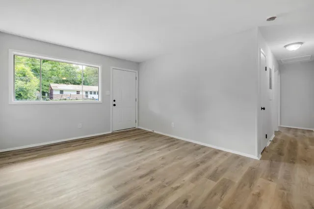 $229,900 | 319 Meadowbrook Lane, Tallahassee, FL 32304