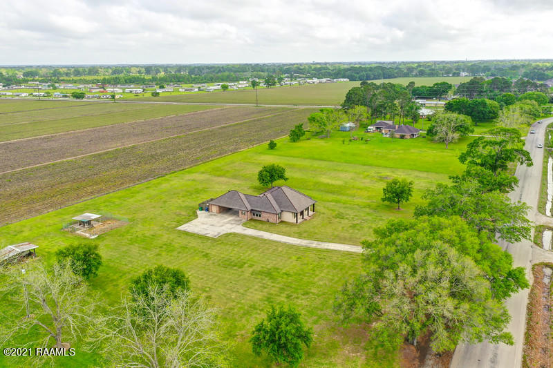 2402 Daspit Road New Iberia, LA 70563 - Photo 42 of 48