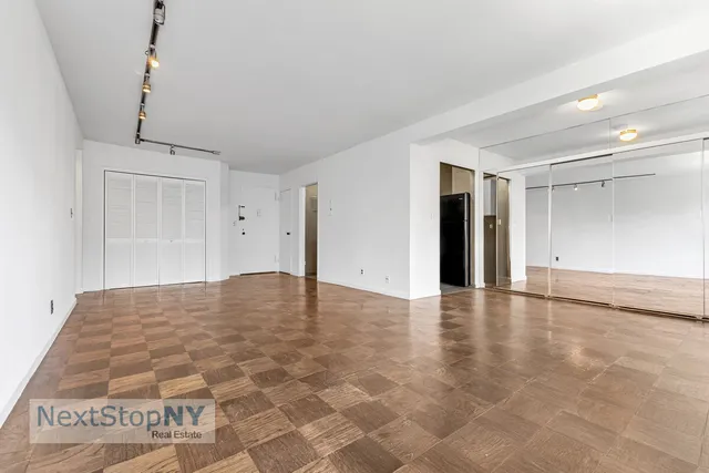 $690,000 | 333 East 55th Street, Unit 7G | Sutton Place