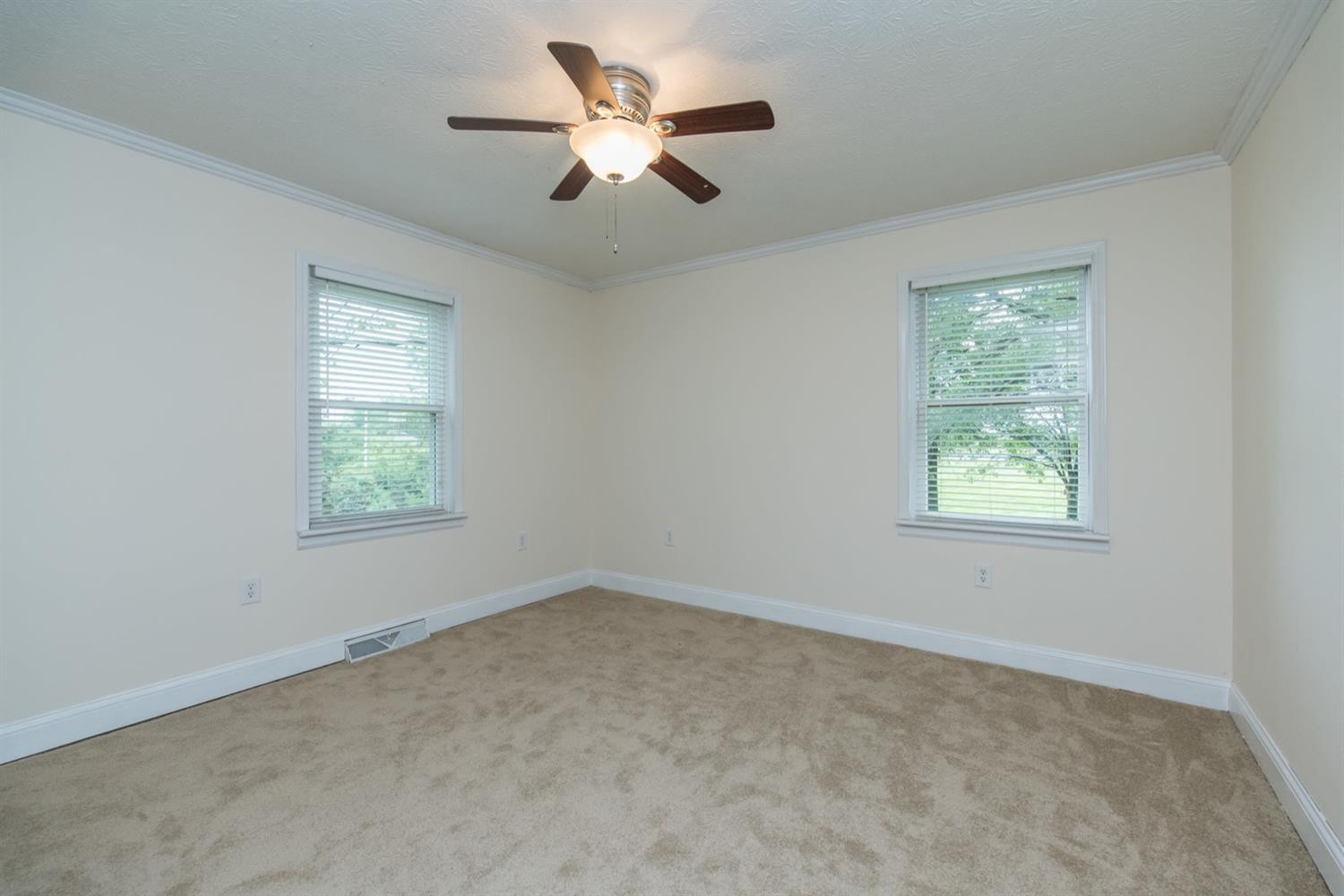 1257 Irvine Road Winchester, KY 40391 - Photo 35 of 49 Photo 35