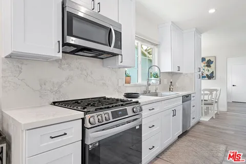 $1,599,000 | 14346 Killion Street, Sherman Oaks, CA 91401