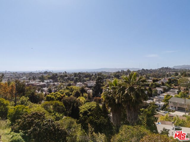 $1,700,000 | 1711 Sargent Place, Los Angeles, CA 90026