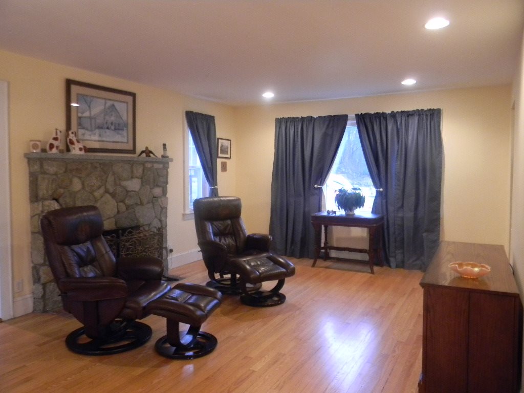 67 Mountain Road Goffstown, NH 03045 - Photo 6 of 27