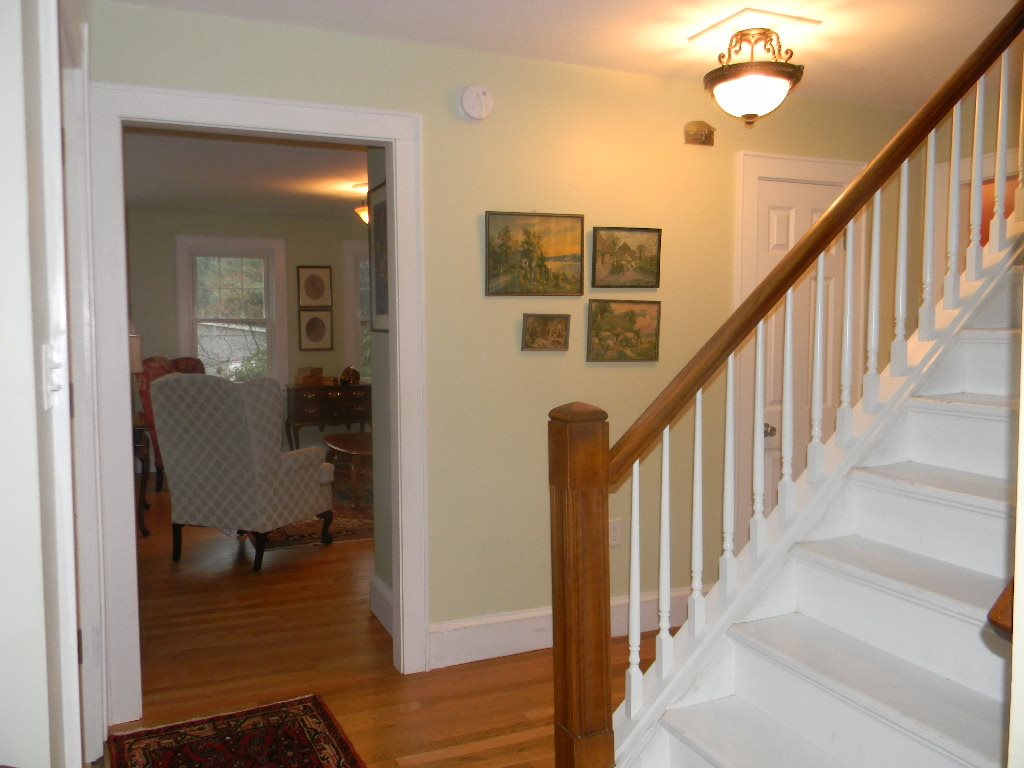 67 Mountain Road Goffstown, NH 03045 - Photo 10 of 27