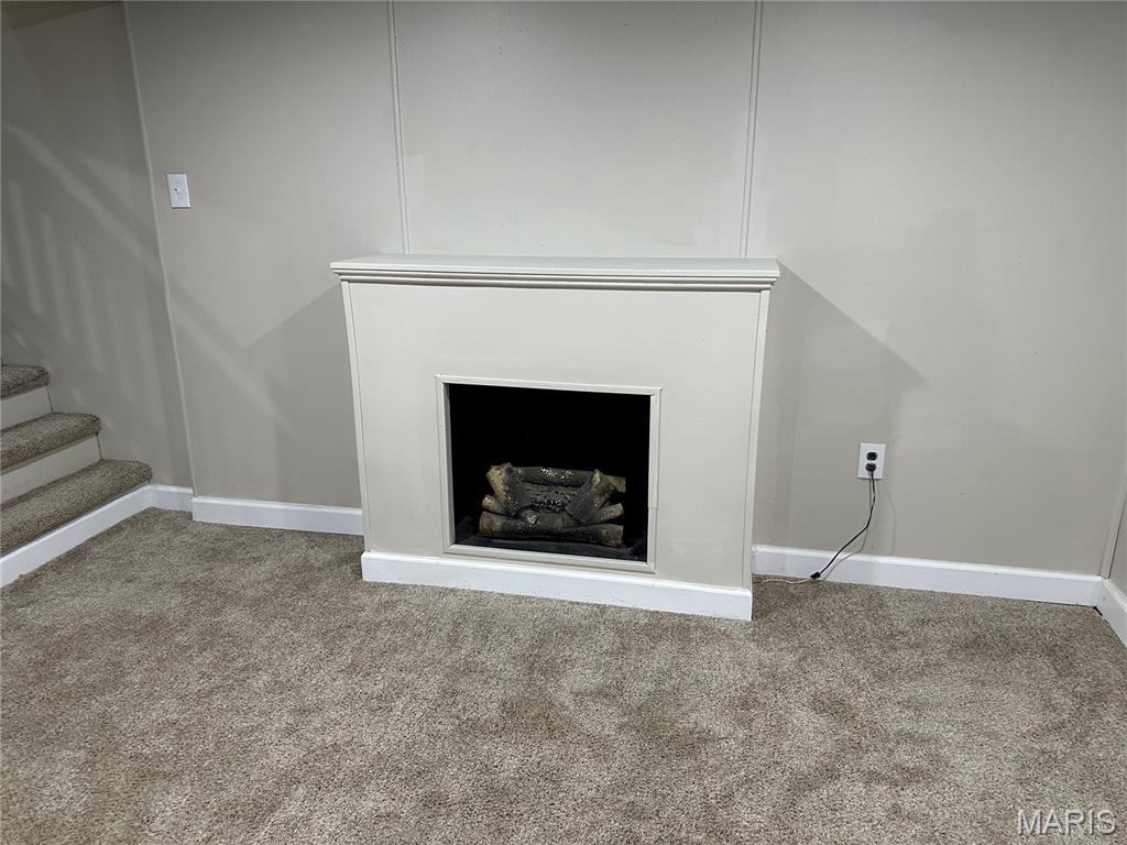 7230 Howdershell Road Hazelwood, MO 63042 - Photo 26 of 29