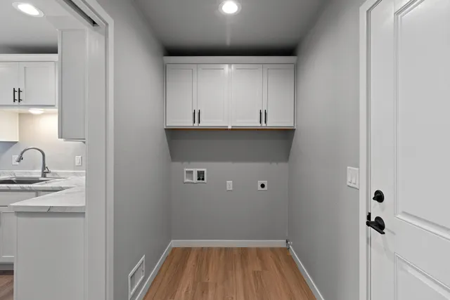 $369,900 | 553 Horton Terrace, Hortonville, WI 54944