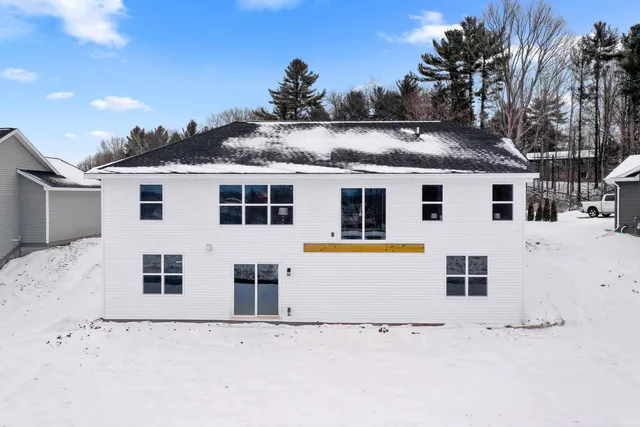 $369,900 | 553 Horton Terrace, Hortonville, WI 54944