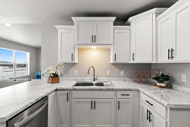 $369,900 | 553 Horton Terrace, Hortonville, WI 54944