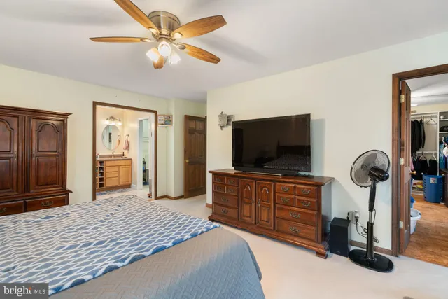 $800,000 | 12586 Lake Coventry Drive, Bealeton, VA 22712