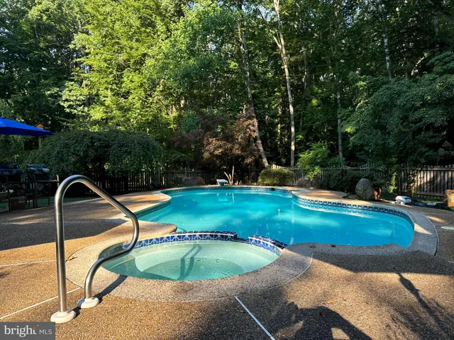 $800,000 | 12586 Lake Coventry Drive, Bealeton, VA 22712