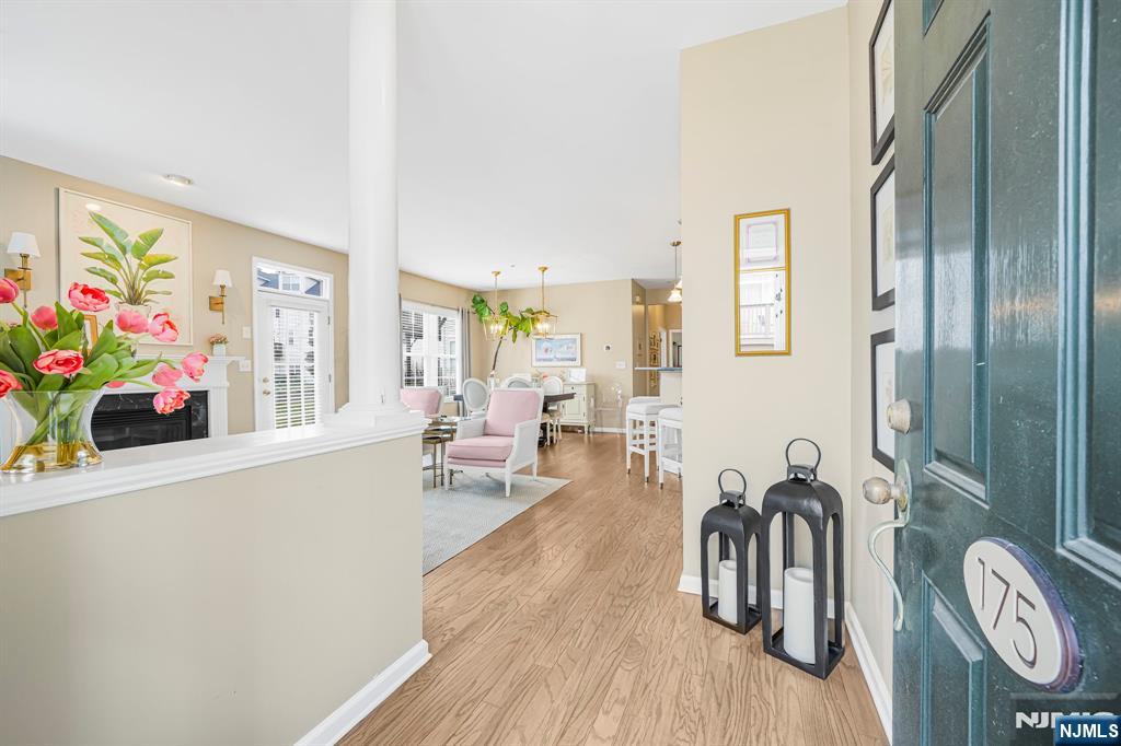 175 George Russell Way Clifton, NJ 07013 - Photo 3 of 20