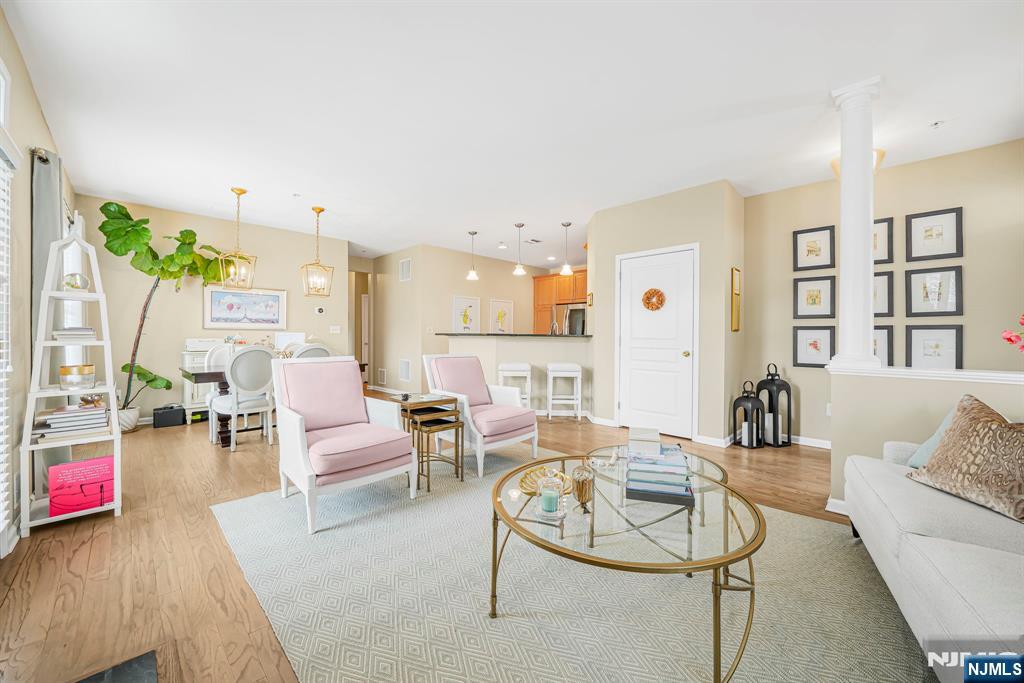 175 George Russell Way Clifton, NJ 07013 - Photo 7 of 20