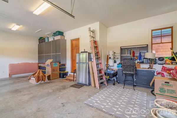 $1,299,000 | 3 Gale Kelly Court, Weaverville, NC 28787