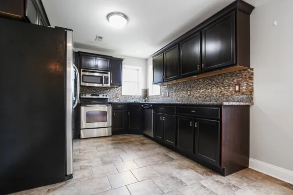 $2,000 | 1290 Snowball Lane, Clarksville, TN 37042