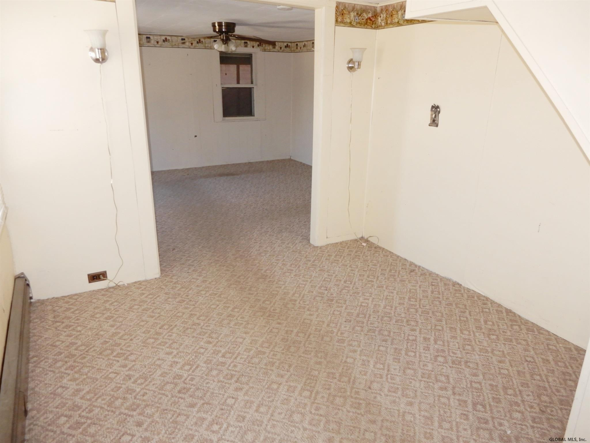 42 River Road Pittstown, NY 12094 - Photo 12 of 25 Photo 12