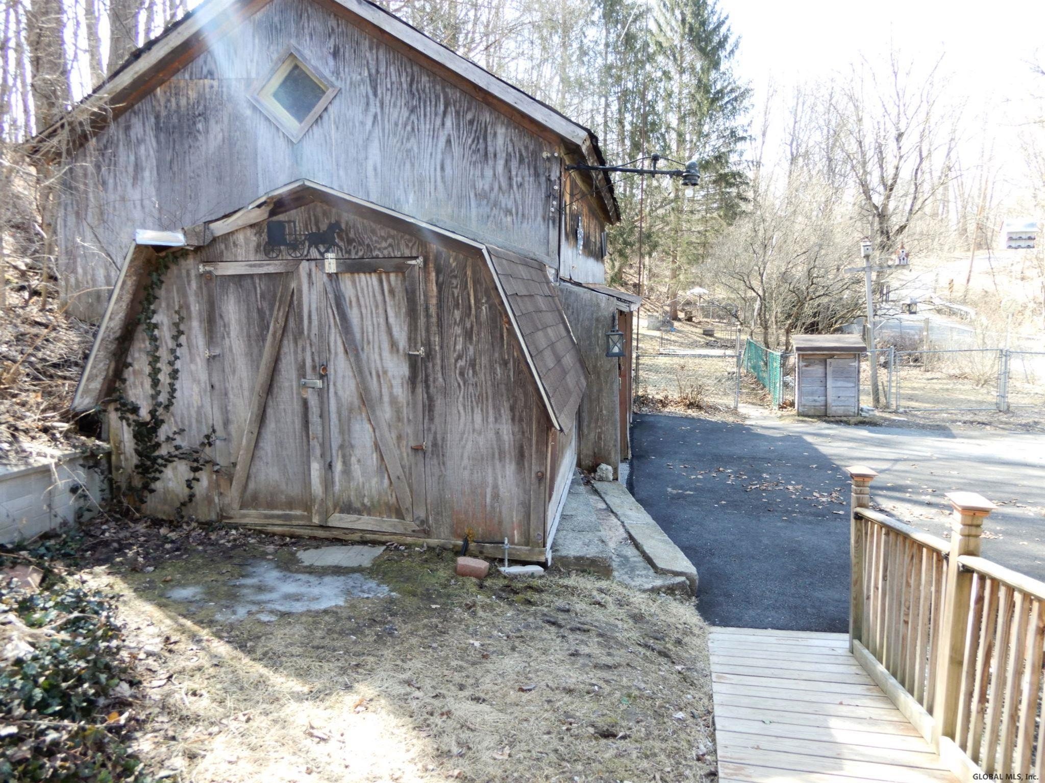 42 River Road Pittstown, NY 12094 - Photo 22 of 25 Photo 22