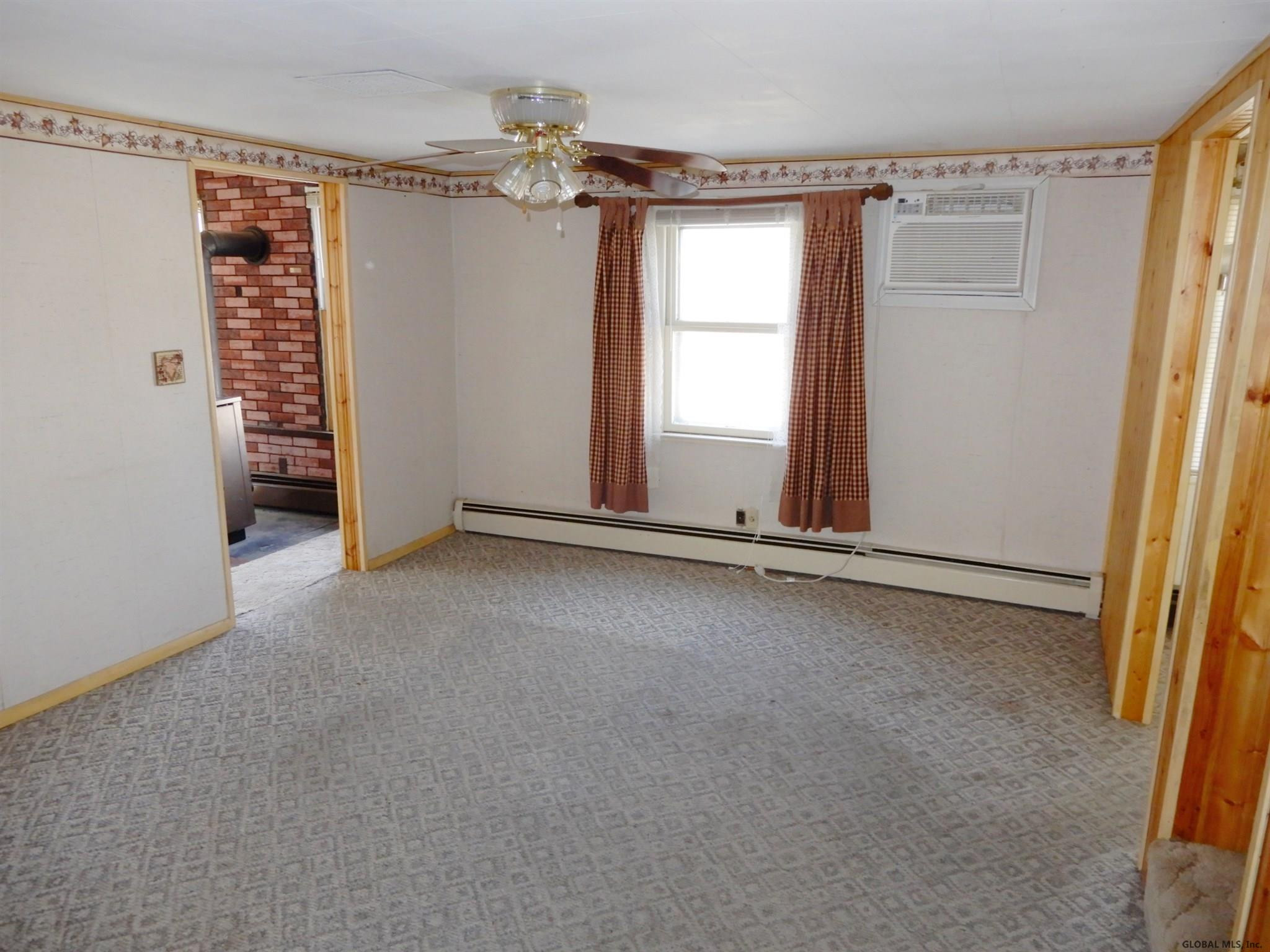 42 River Road Pittstown, NY 12094 - Photo 6 of 25 Photo 6