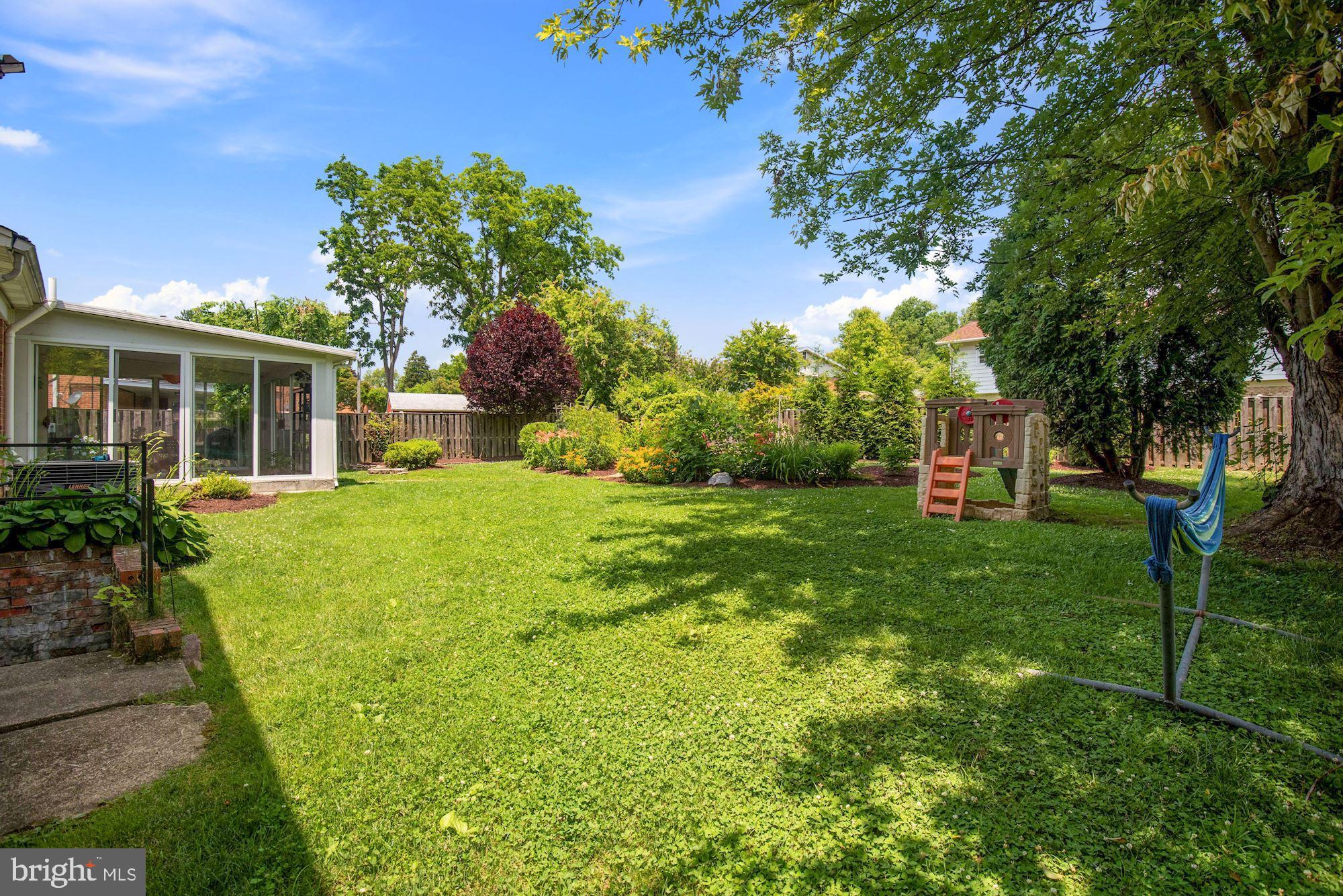13107 Fernedge Road Silver Spring, MD 20906 - Photo 24 of 39