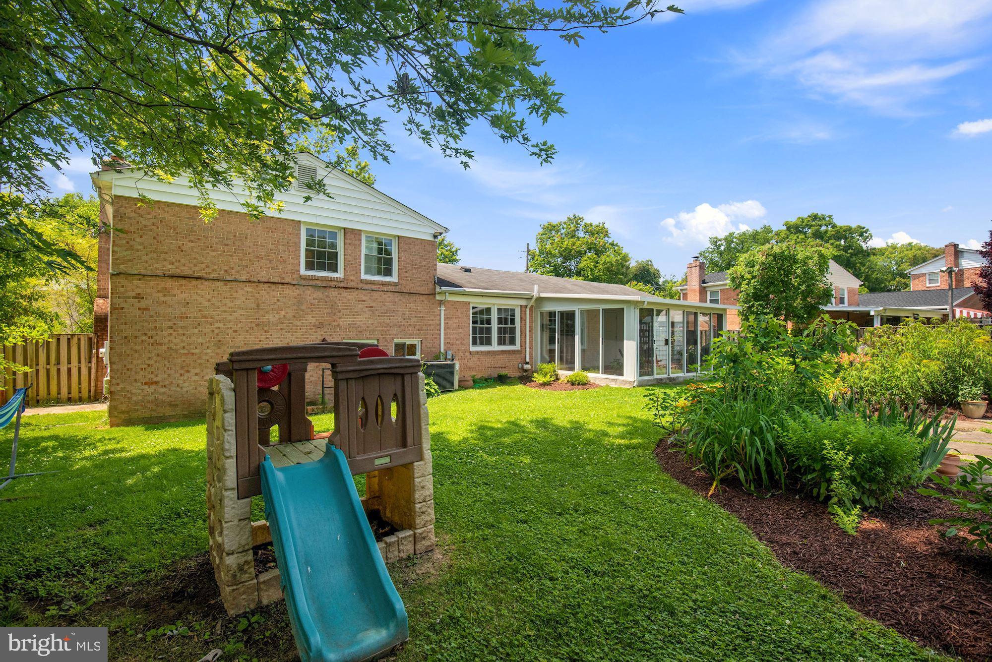 13107 Fernedge Road Silver Spring, MD 20906 - Photo 25 of 39