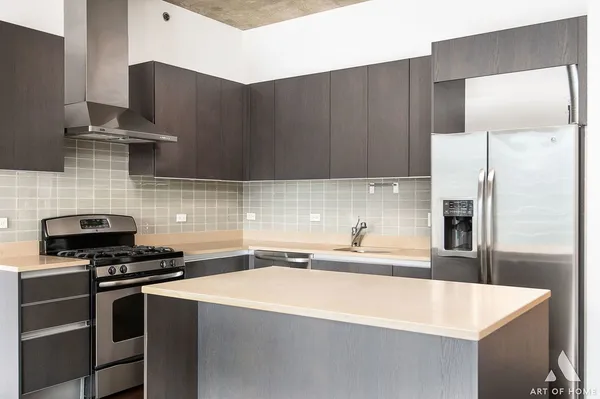 $3,400 | 600 North Fairbanks Court, Unit 2809, Chicago, IL 60611