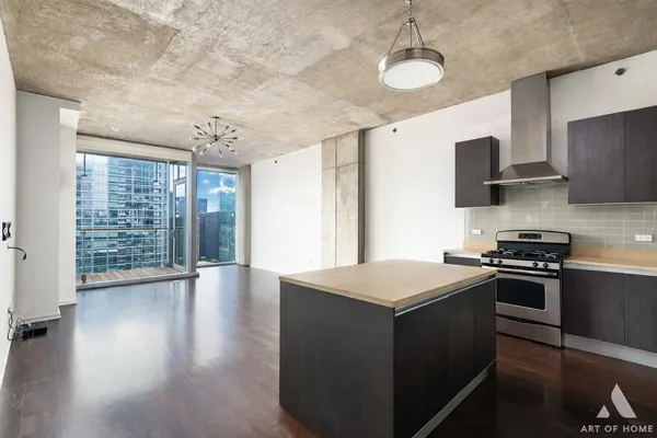 $3,400 | 600 North Fairbanks Court, Unit 2809, Chicago, IL 60611